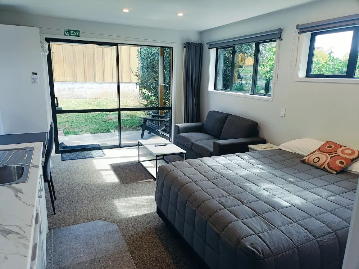 Executive studio accommodation at Kerigold Chalets Kerikeri